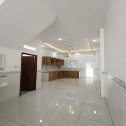 Nhà sát Aeon Tên Lửa  4.5x20,3.5 tấm