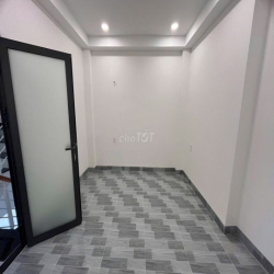 Hẻm 35/2a Trần Quý q11 4x12m 3T 5pn nhà mới