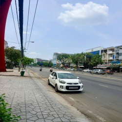 NHÀ MẶT TIỀN ĐƯỜNG TÊN LỮA GẦN AONE BÌNH TÂN CHỈ 36TR/ THÁNG