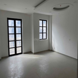 Cho thuê nhà Cityland P10 Gò Vấp 5 Tầng giá 37tr/1
