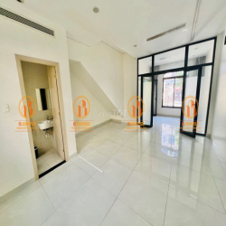 🔴VIILA NHÀ PHỐ KHU BIỆT THỰ VIP PHỔ QUANG CHO THUÊ *350M2 * 3 TẦNG