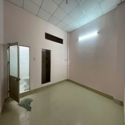 Nhà hẻm xe tải 56m 3 phòng ngủ 3 wc đường Chu Văn An phường bình Thạnh