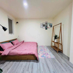 PHÒNG TRỌ FULL NỘI THẤT CÓ THANG MÁY GẦN CÔNG VIÊN LÀNG HOA