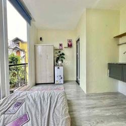 PHÒNG TRỌ FULL NỘI THẤT CÓ THANG MÁY GẦN CÔNG VIÊN LÀNG HOA