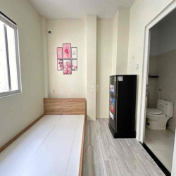 PHÒNG TRỌ FULL NỘI THẤT CÓ THANG MÁY GẦN CÔNG VIÊN LÀNG HOA