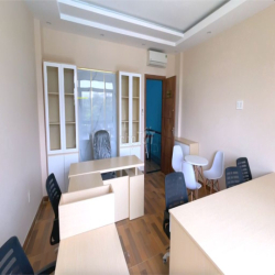 Mặt bằng văn phòng nhỏ gọn, sẵn nội thất, phù hợp startup 5-8 nhân sự