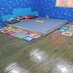 nhà mới y hình cho thuê nguyên căn.2pn.2wc