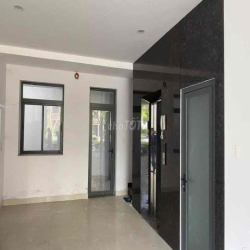 Shophouse Nguyễn Thị Nhung 7x20m 6 tầng có thang máy giá 65tr