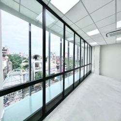 CHO THUÊ TOÀ NHÀ OFFICE HẠNG A ĐƯỜNG LÊ THANH TÔN P. BẾN NGHÉ Q1