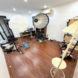 Chính chủ cho thuê văn phòng 20m2- 4 tr- phố Thái Hà
