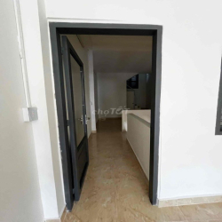 Cho thuê nhà mặt tiền thuận tiện kinh doanh, vị trí đẹp