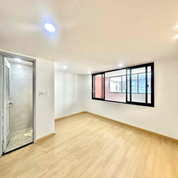 CHO THUÊ NHÀ NGUYÊN CĂN HẺM THÔNG NGAY ÂU CƠ  4 PHÒNG NGỦ - 4 WC