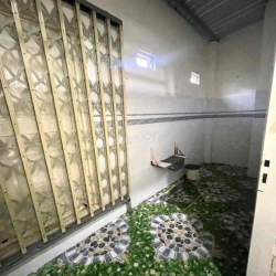 Nhà 2pn sẵn 2 máy lạnh KDC Phú An ( gần Trường TH Phú Thứ 1 )