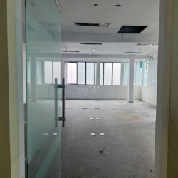 Văn phòng 103m2 tòa nhà mặt tiền Trường Sơn giá 35 triệu gần sân bay