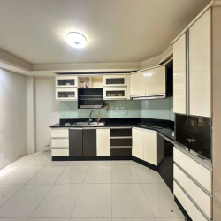 Mặt Tiền Hoa Hồng mới đẹp 4 x20m 2 lầu