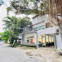 Cho thuê Sư Vạn Hạnh DT: 8x20, 2 lầu giá thuê 50tr/tháng