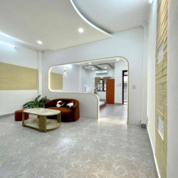 CHDV Q1 , HỢP ĐỒNG 10 NĂM NGUYÊN ZIN FREE SETUP ĐẾN 01/06/2026