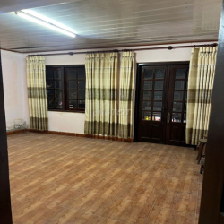 CHO THUÊ NHÀ NGUYÊN 2 LẦU – LỐI ĐI RIÊNG – NGAY CHỢ CHI LĂNG