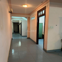 CHO THUÊ NHÀ NGUYÊN 2 LẦU – LỐI ĐI RIÊNG – NGAY CHỢ CHI LĂNG