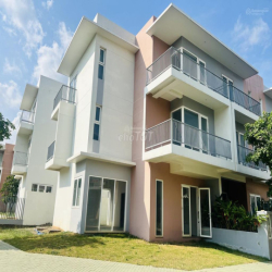 Chính Chủ Cho Thuê Nhà Phố, 5tr/tháng nhà thô. LH chính chủ