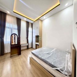 CHO THUÊ NHÀ Ở 4 PHÒNG NGỦ CÓ THANG MÁY KĐT MỸ GIA GIÁ 25 TRIỆU/THÁNG