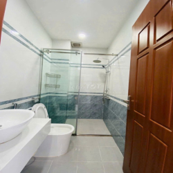 Cần cho thuê nhà MT 86B Bàu Cát 2 P.12 Q.Tân Bình gần Đồng Đen
