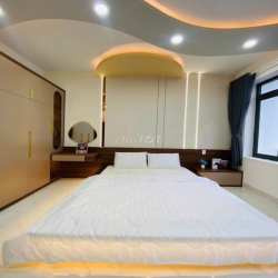 Cần cho thuê nhà MT 86B Bàu Cát 2 P.12 Q.Tân Bình gần Đồng Đen