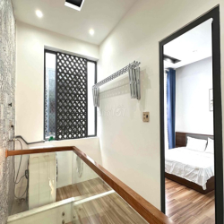 Cho thuê nhà 3 Tầng Kiệt 4m Trần Cao Vân