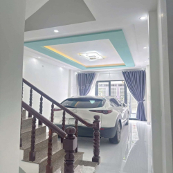 4 phòng ngủ ô tô ngủ trong nhà