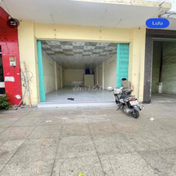 Nhà Cho Thuê MTKD Luỹ Bán Bích.DT:4.8m X 15m. Nhà Cấp 4 trống suốt