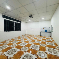 CHO THUÊ PHÒNG TRỌ HẺM 216 ĐƯỜNG 3/2 GIÁ TỪ 2TR-2.5TR-2.8TR/THÁNG