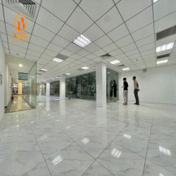 🔵TÒA NHÀ VĂN PHÒNG K300 CHO THUÊ *7X20M * 7 TẦNG *800M2 * GIÁ RẺ