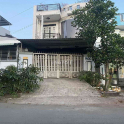 Nhà 1 Trệt 2 Lầu 5x18m 4 Phòng KDC Gia Hoà Quốc Lộ 50