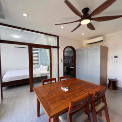 Căn Hộ Cho Thuê 1PN 38m2 Ban Công Dài Khu Vực Bếp Rộng Gần Bitexco