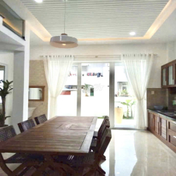 CHO THUÊ BIỆT THỰ 3 PHÒNG NGỦ KHU PHÍA BẮC NHA TRANG GIÁ 25 TRIỆU