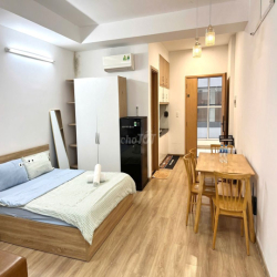 Studio căn lớn layout thoáng có Full nội thất , hồ bơi Free