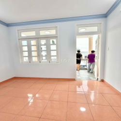 CHO THUÊ NHÀ MẶT TIỀN PHAN HUY THỰC, QUẬN 7