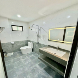 Cho thuê nhà mới tinh liền kề Vạn Phúc:50m2, 7 tầng, thang máy, 25tr