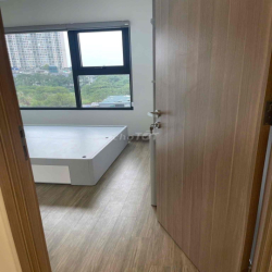 CHO THUÊ GẤP 3n ĐỦ ĐỒ VINHOMES SMART CITY,GIÁ RẺ,VÀO LUÔN