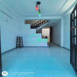NGAY ĐẠI HỌC CÔNG THƯƠNG - AEON - 3 TẦNG - SÂN THƯỢNG TRƯỚC VÀ SAU