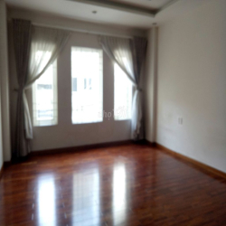 văn phòng cho thuê dt 30m2 đường bàu bàng p13 tân bình