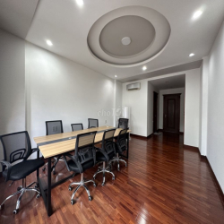 văn phòng cho thuê dt 30m2 đường bàu bàng p13 tân bình