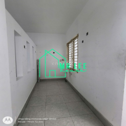 NGAY ĐẠI HỌC CÔNG THƯƠNG - AEON - 3 TẦNG - SÂN THƯỢNG TRƯỚC VÀ SAU