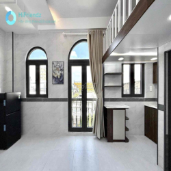 DUPLEX CỬA SỔ TRỜI MỚI XÂY CAM KẾT NHƯ HÌNH NGAY GẦN ĐH VĂN HIẾN