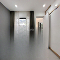 Cho thuê CHDV 1PN đường Trần Hưng Đạo Quận 5 40m2