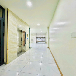 HOT NHÀ Bình Thạnh - Hầm, thang máy - DT khủng:  sàn 100m², DTSD 500m²