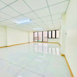 HOT NHÀ Bình Thạnh - Hầm, thang máy - DT khủng:  sàn 100m², DTSD 500m²