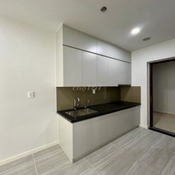 Cho thuê căn hộ Studio 34m2 mới 100%, gần Làng Đại học, NTCB cao cấp.