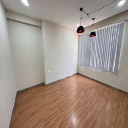 Hàng hiếm officetel văn phòng The Gold View, 94m2 căn góc Q4 hiếm