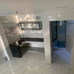 cho thuê nhà 1 trệt 2 lầu ngay hồ văn Long